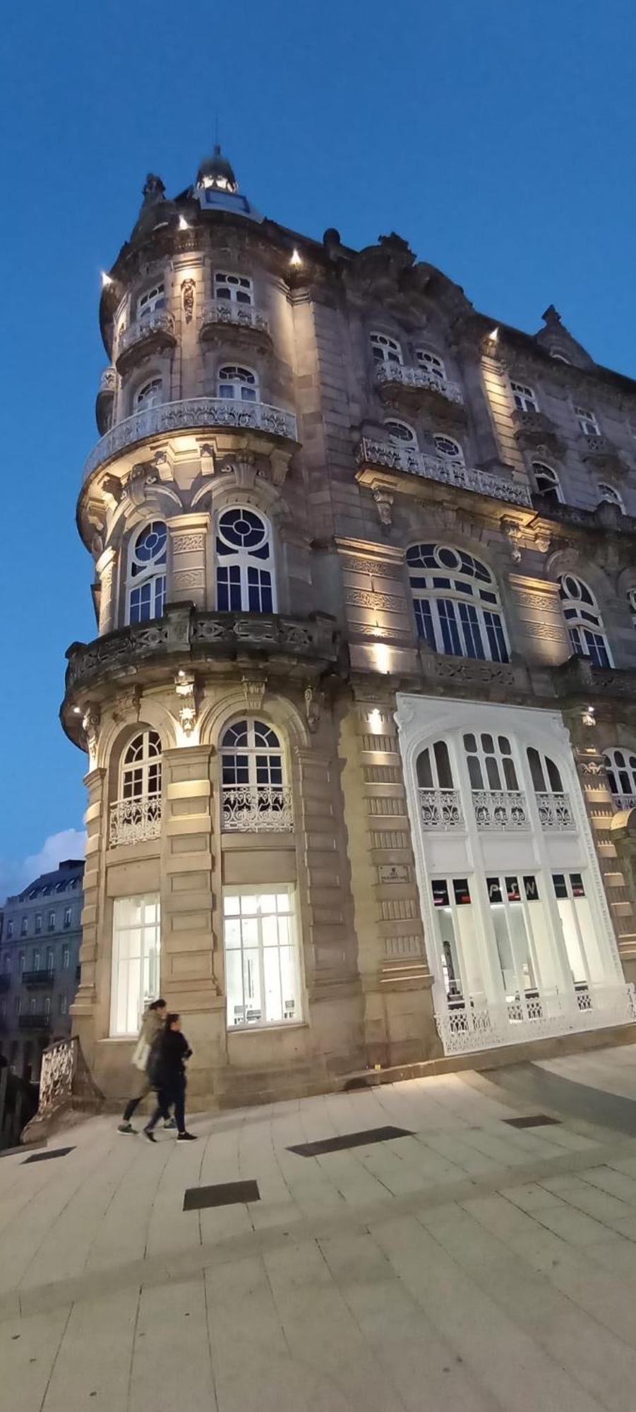 Apartamento Edificio El Moderno Puerta Del Sol Vigo Exterior foto